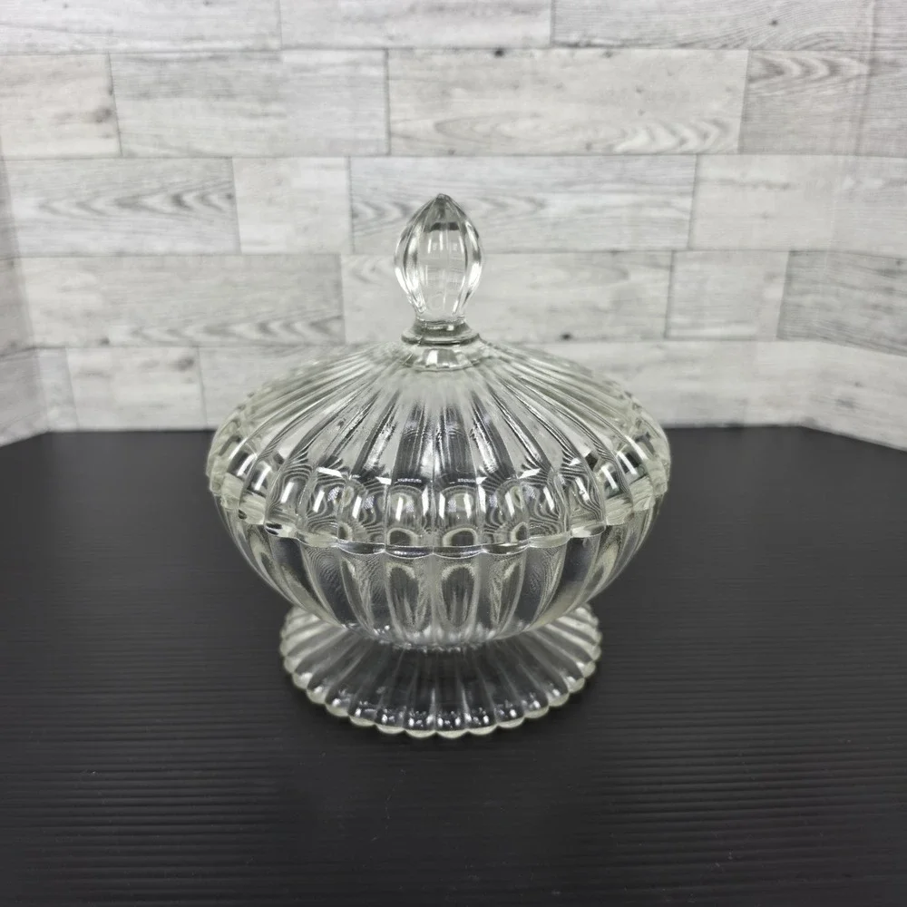 Jeannette vintage glass
